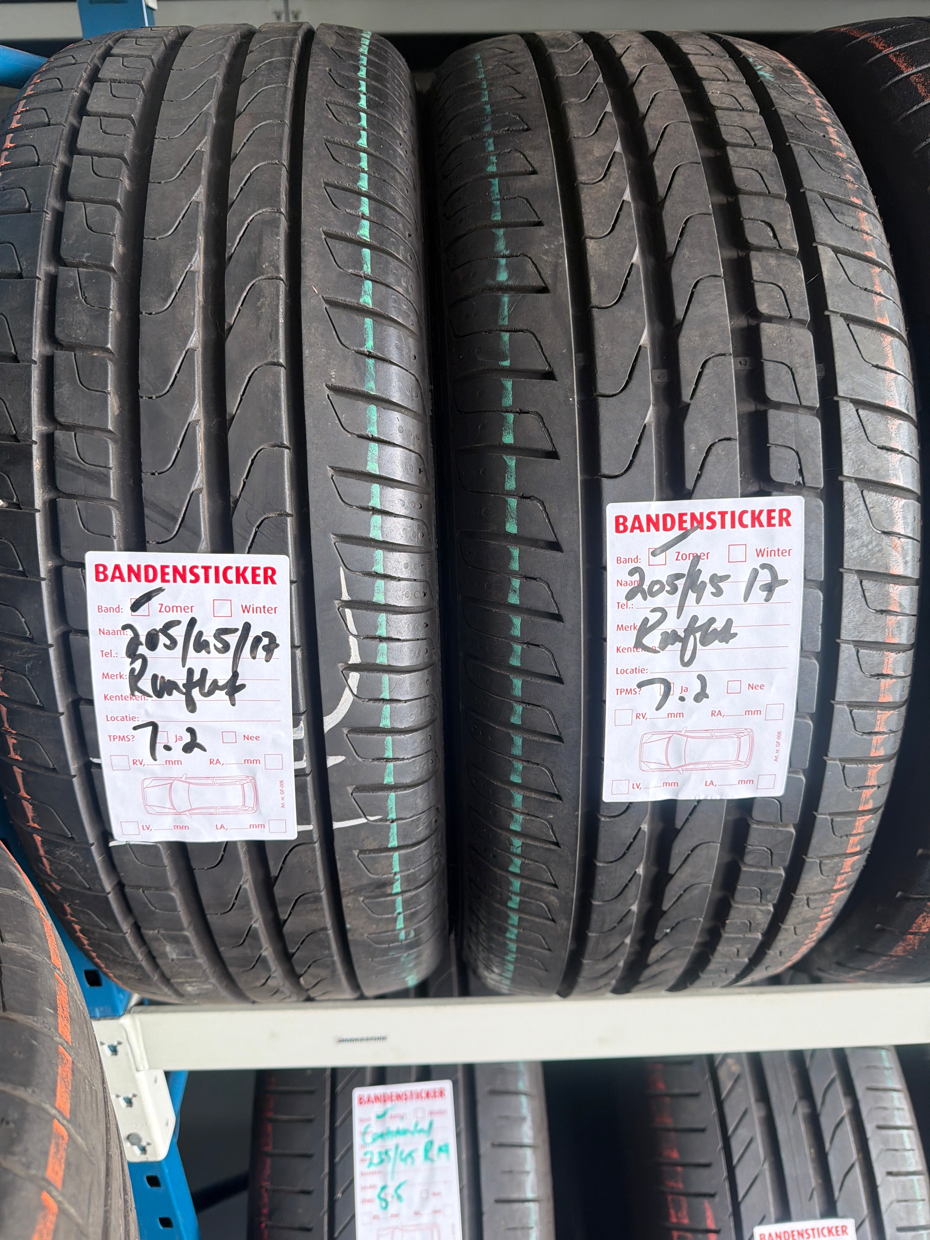 205/65 R17 PIRELLI ZOMERBANDEN