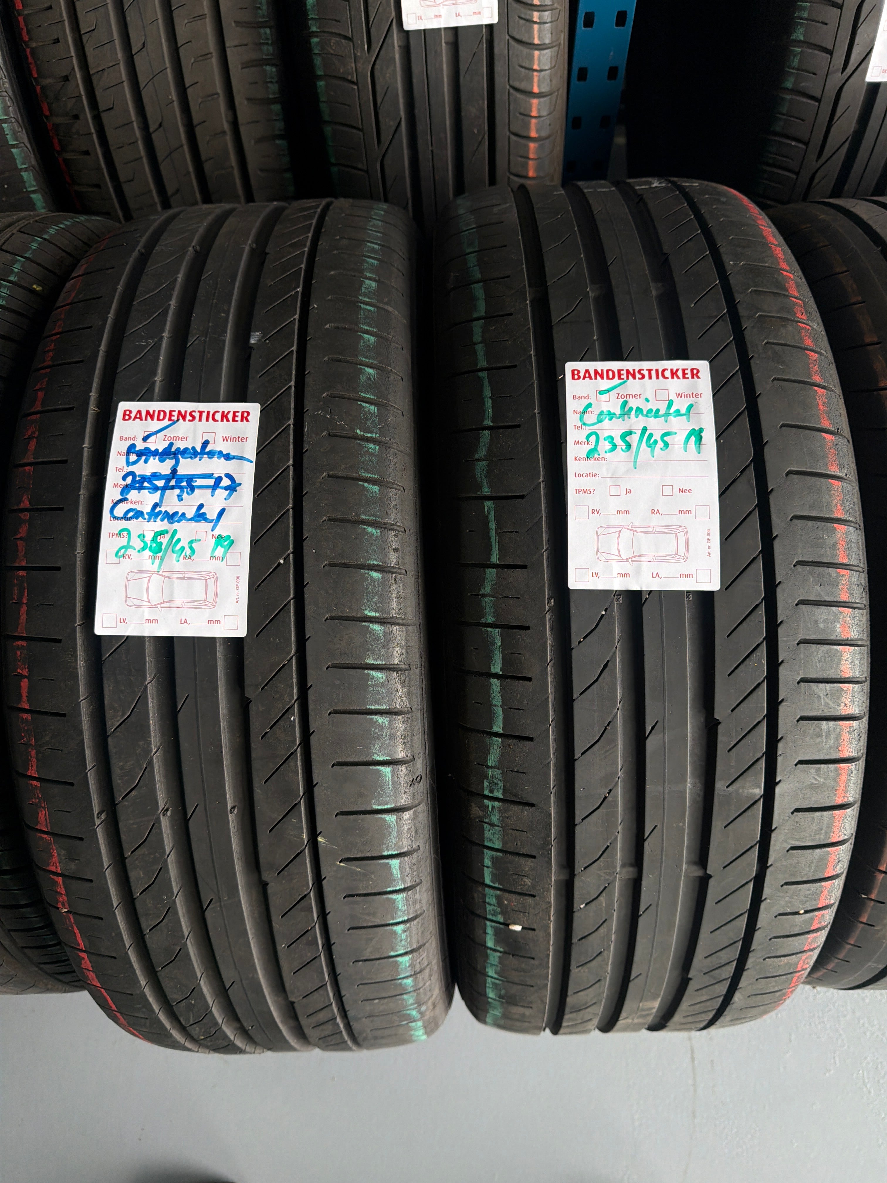 🔥 CONTINENTAL 235/45 R19 ZOMERBANDEN TE KOOP 🔥
