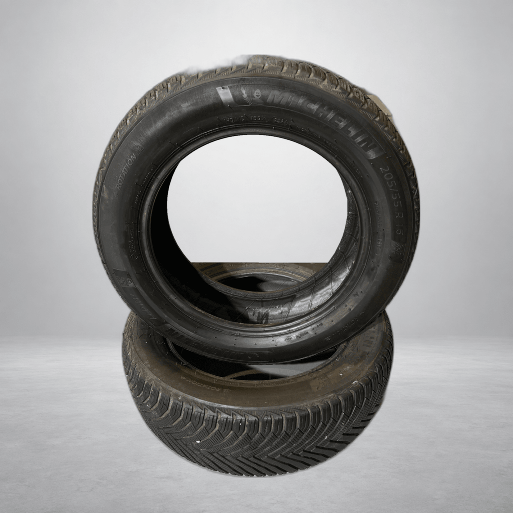 🔥 MICHELIN 205/55 R16 WINTERBANDEN TE KOOP 🔥 - Peelrandbanden