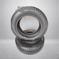 🔥 PIRELLI 185/60 R15 WINTERBANDEN TE KOOP 🔥 - Peelrandbanden