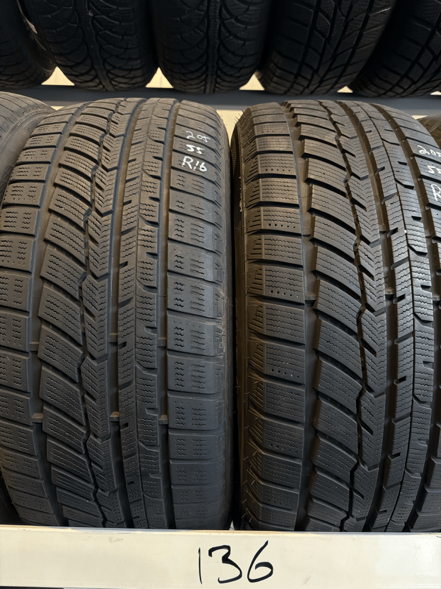 🔥 AUSTONE 205/55 R16 WINTERBANDEN TE KOOP 🔥 - Peelrandbanden