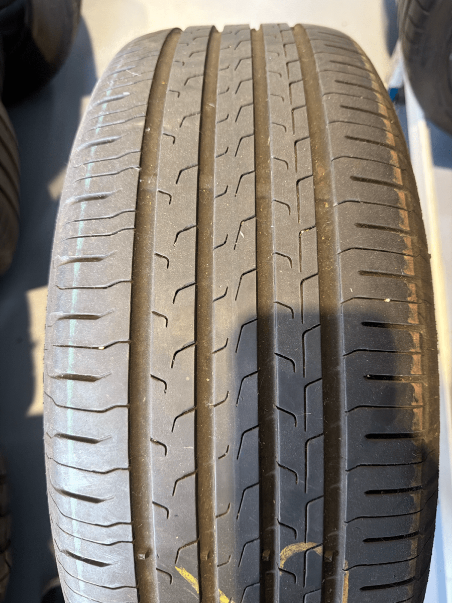 🔥 CONTINENTAL 225/60 R18 ZOMERBANDEN TE KOOP 🔥 - Peelrandbanden
