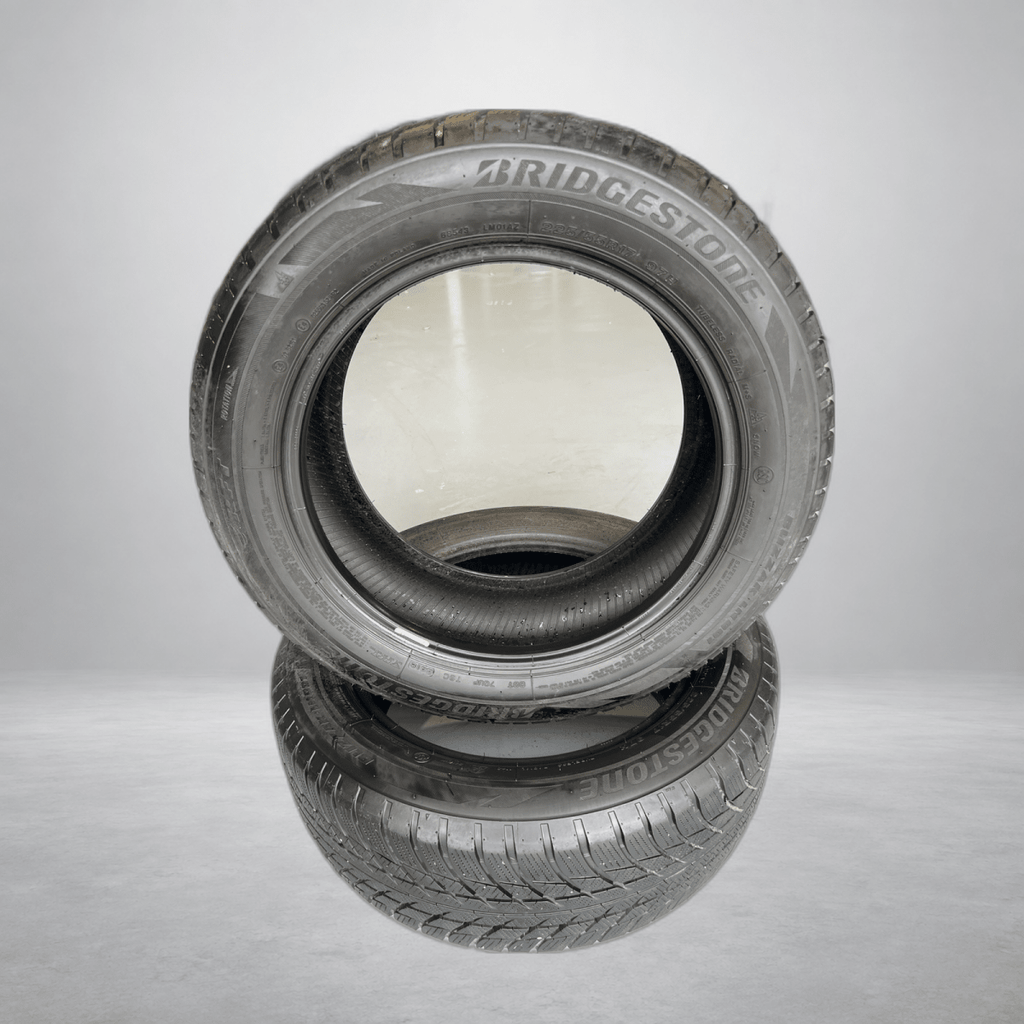 🔥 BRIDGESTONE 225/55 R17 WINTERBANDEN TE KOOP 🔥 - Peelrandbanden