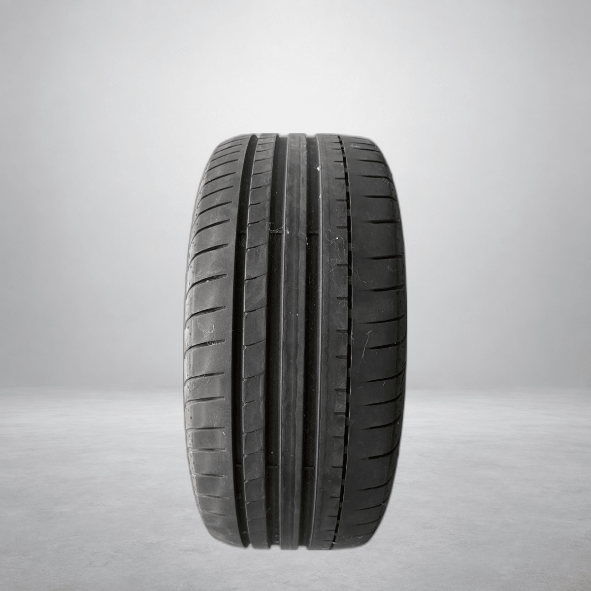 🔥 GOODYEAR 225/40 R18 ZOMERBANDEN TE KOOP 🔥 - Peelrandbanden