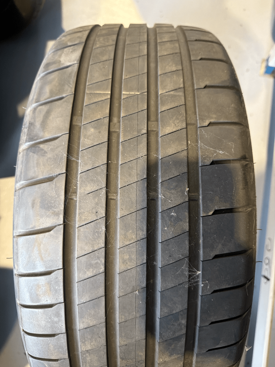🔥 BRIDGESTONE 225/40 R18 ZOMERBANDEN TE KOOP 🔥 - Peelrandbanden