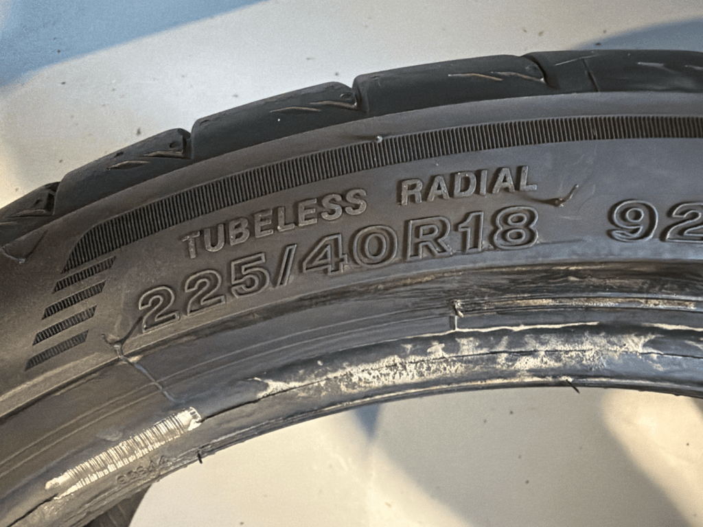 🔥 BRIDGESTONE 225/40 R18 ZOMERBANDEN TE KOOP 🔥 - Peelrandbanden
