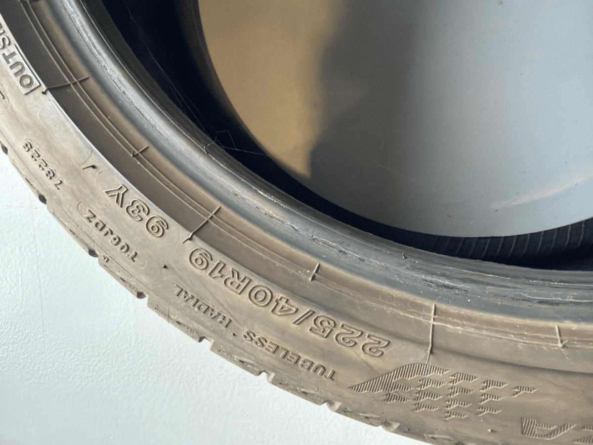 🔥 BRIDGESTONE 225/40 R19 ZOMERBANDEN TE KOOP 🔥 - Peelrandbanden