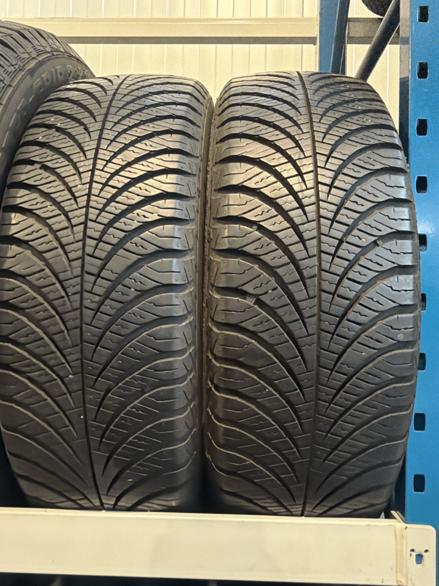 🔥 GOODYEAR 165/65 R15 ALL-SEASON BANDEN TE KOOP 🔥 - Peelrandbanden