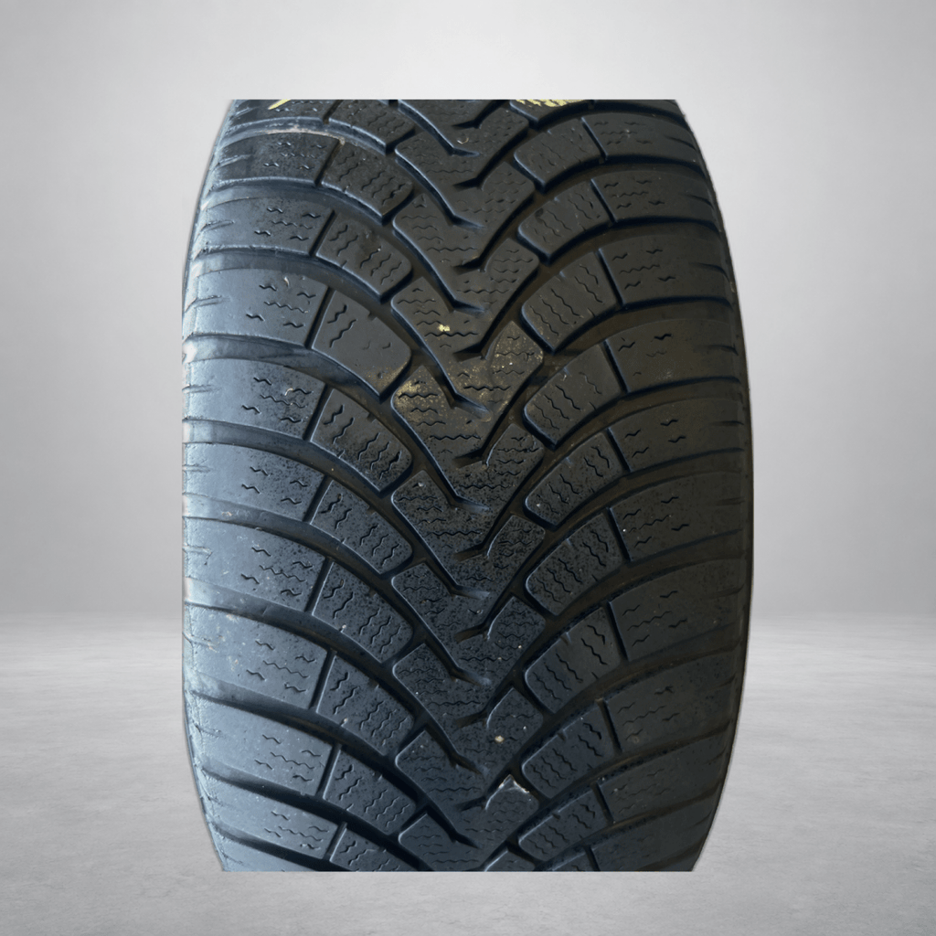 🔥 FALKEN 205/55 R16 WINTERBANDEN TE KOOP 🔥 - Peelrandbanden