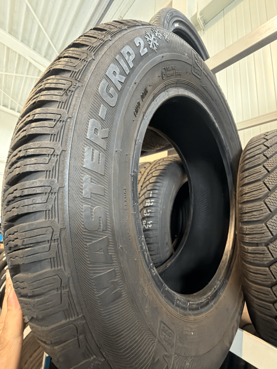 🔥 SEMPERIT 185/65 R15 WINTERBANDEN TE KOOP 🔥 - Peelrandbanden