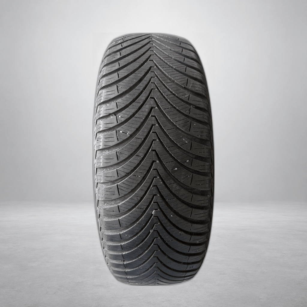 🔥 KUMHO 205/60 R16 ALL-SEASON BANDEN TE KOOP 🔥 - Peelrandbanden