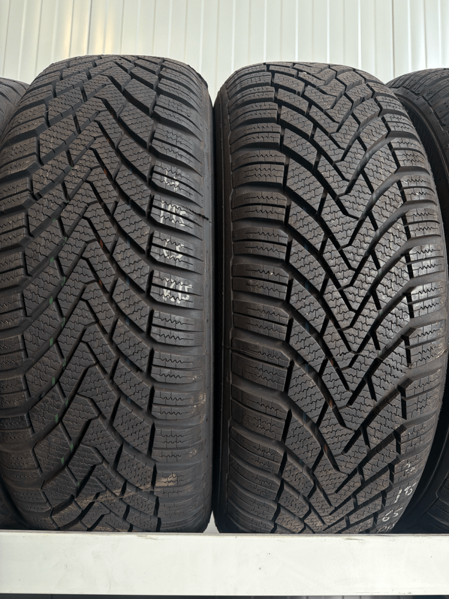 🔥 CONTINENTAL 195/65 R15 WINTERBANDEN TE KOOP 🔥 - Peelrandbanden