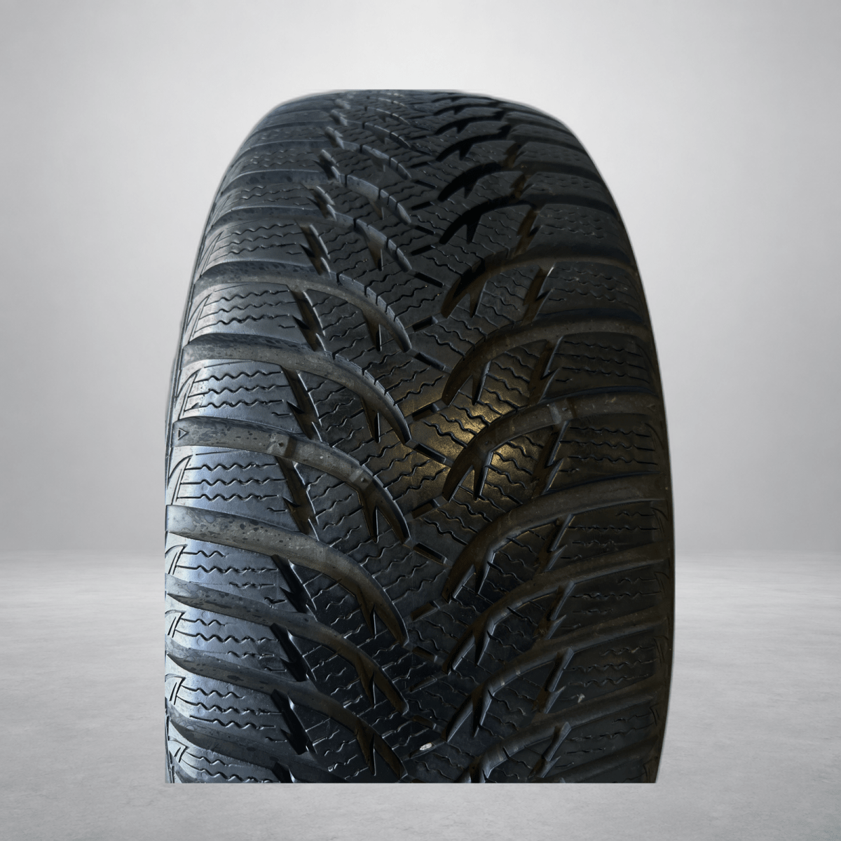 🔥 KUMHO 205/55 R16 WINTERBANDEN TE KOOP 🔥 - Peelrandbanden
