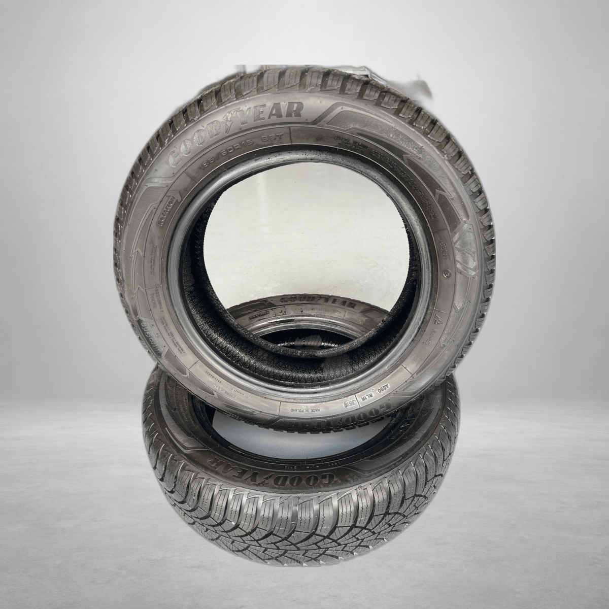 🔥 GOODYEAR 185/60 R15 ALL-SEASON BANDEN TE KOOP 🔥 - Peelrandbanden