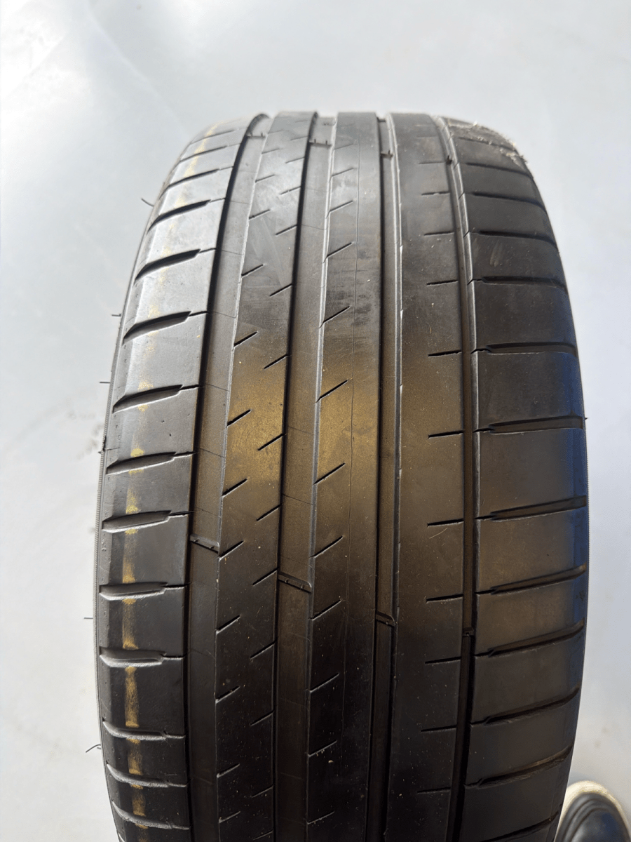 🔥 MICHELIN 225/45 R19 ZOMERBANDEN TE KOOP 🔥 - Peelrandbanden