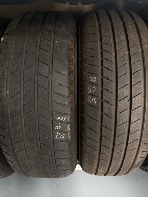 🔥 BRIDGESTONE 225/69 R18 ZOMERBANDEN TE KOOP 🔥 - Peelrandbanden