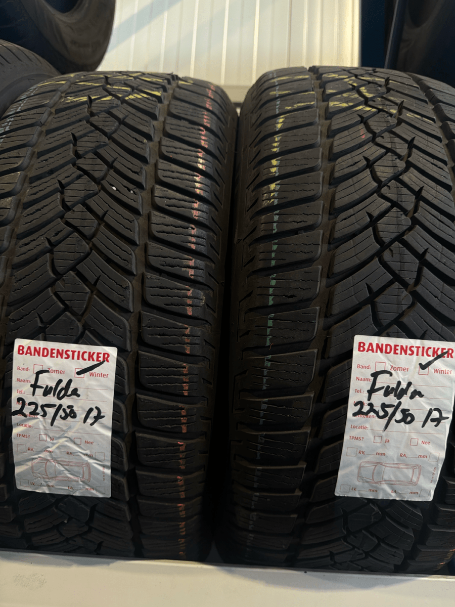 🔥 FULDA 225/50 R17 WINTERBANDEN TE KOOP 🔥 - Peelrandbanden