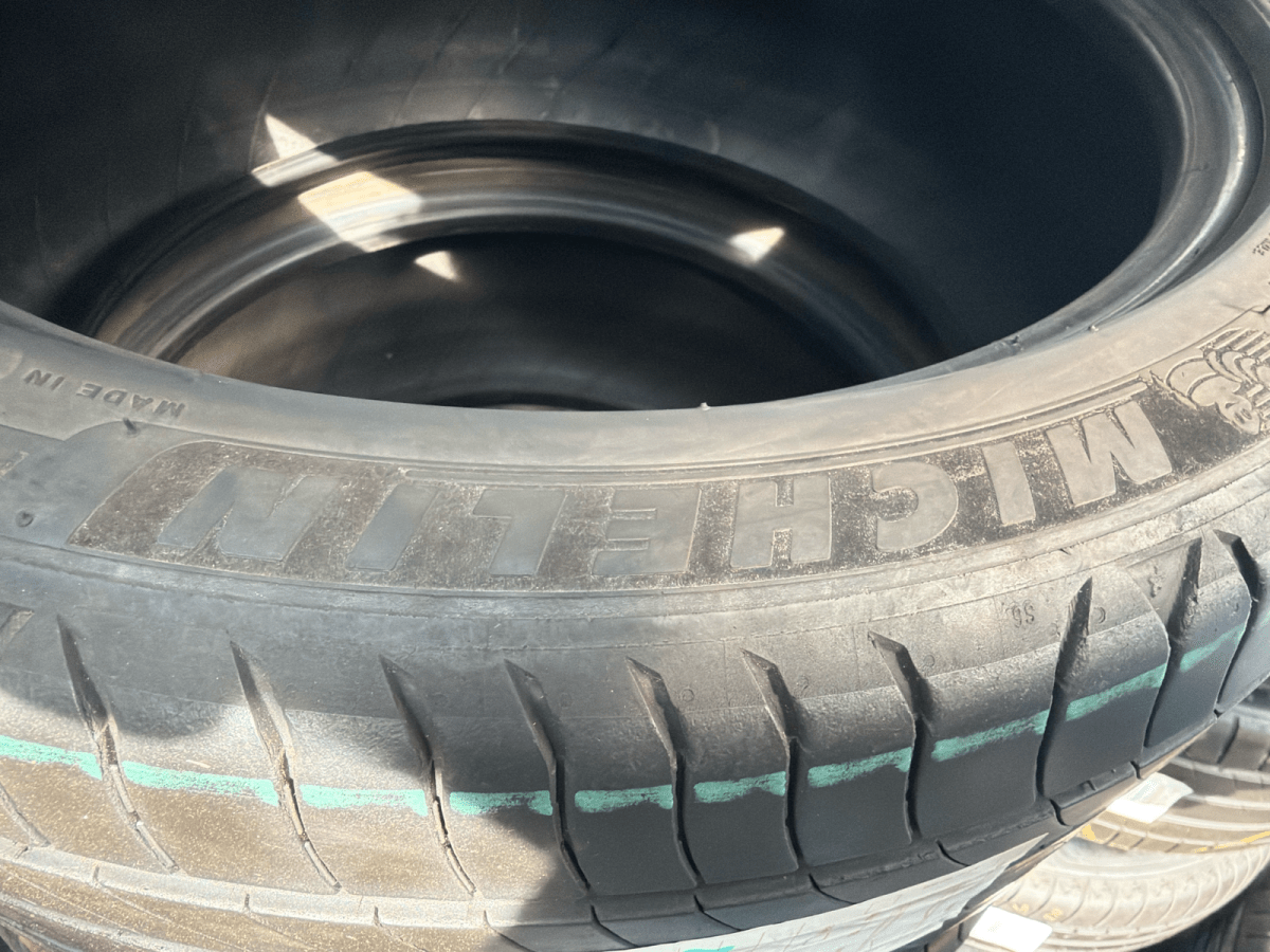 🔥 MICHELIN 235/40 R18 ZOMERBANDEN TE KOOP 🔥 - Peelrandbanden
