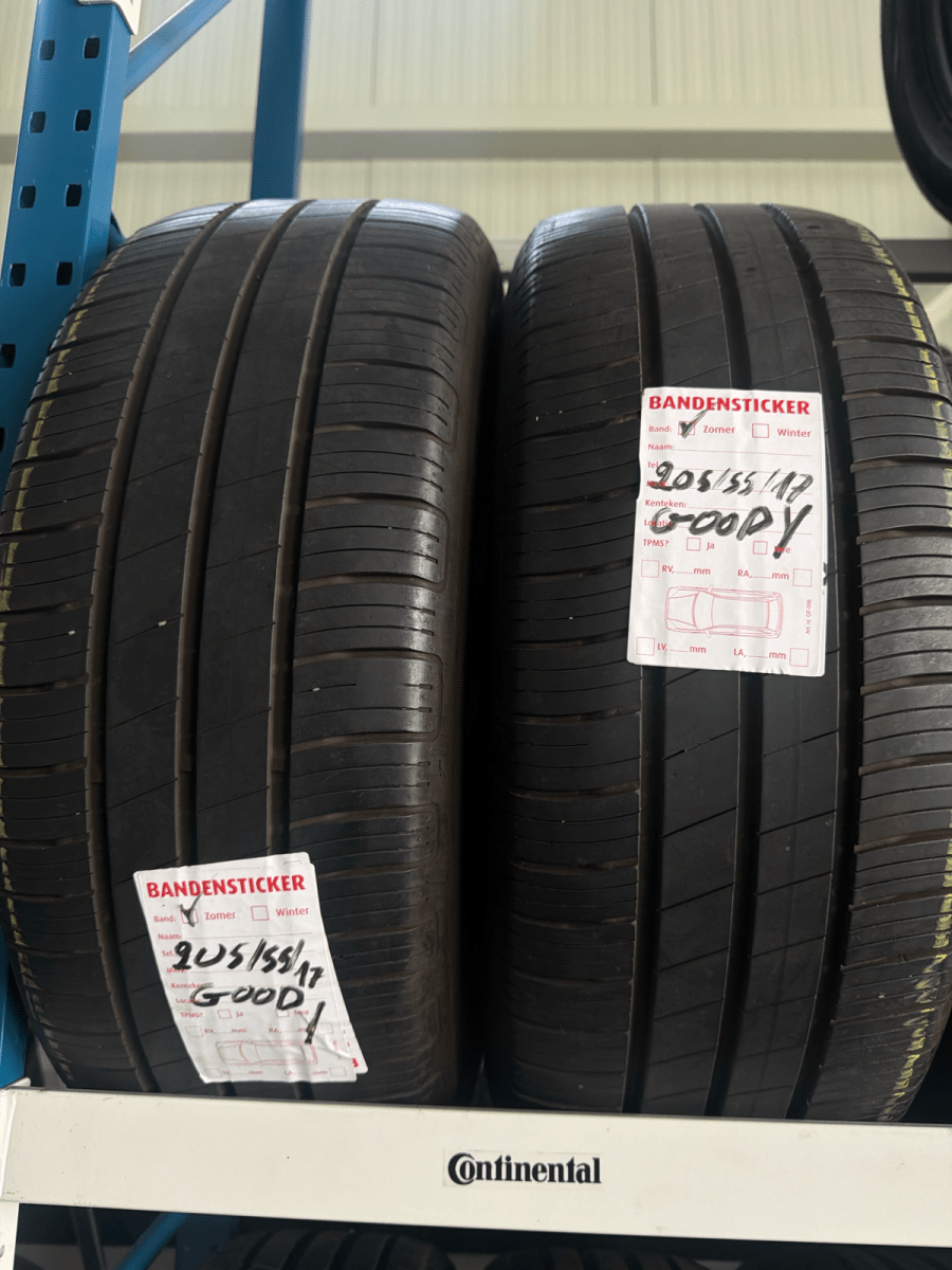 🔥 GOODYEAR 205/55 R17 ZOMERBANDEN TE KOOP 🔥 - Peelrandbanden