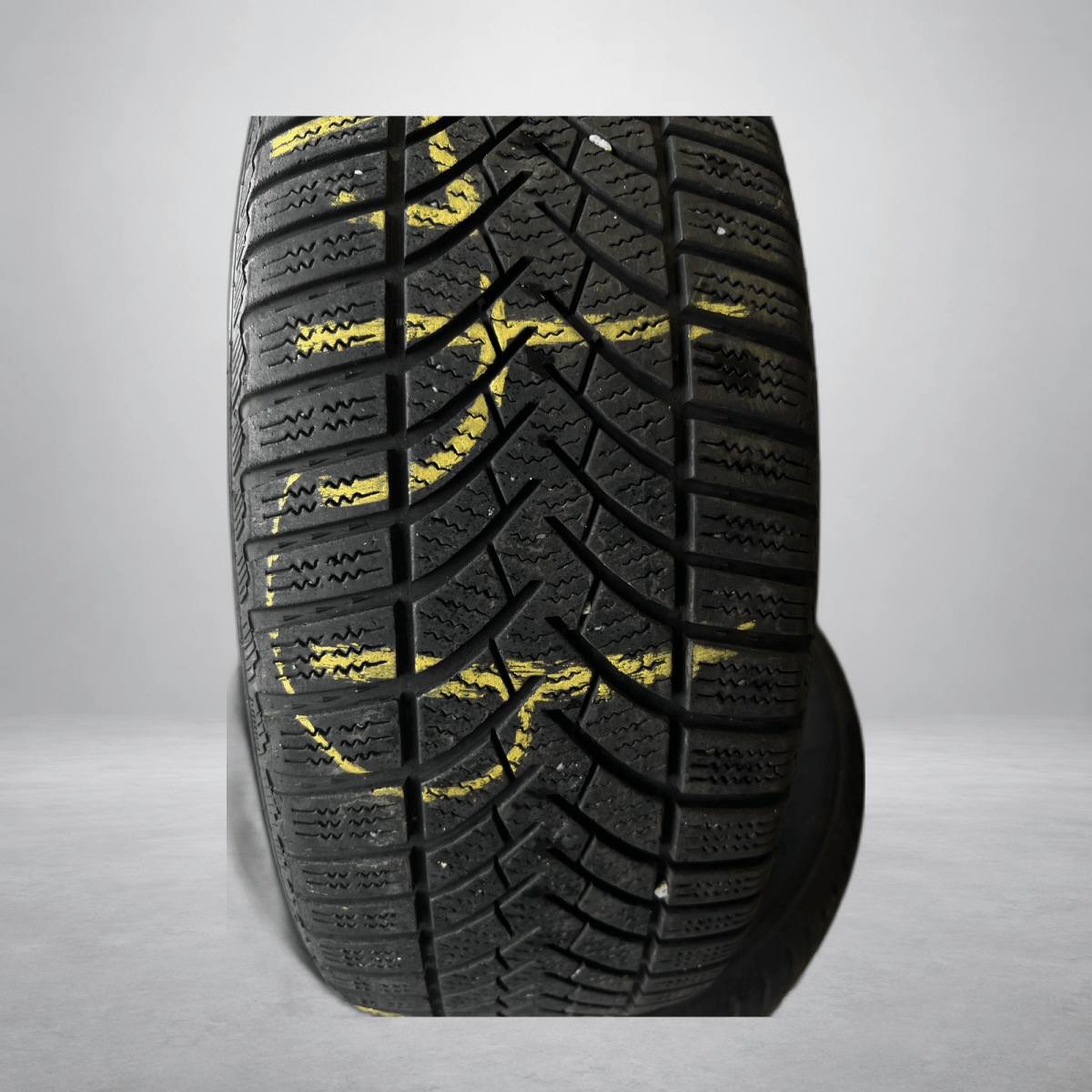 🔥 SEMPERIT 205/55 R16 WINTERBANDEN TE KOOP 🔥 - Peelrandbanden