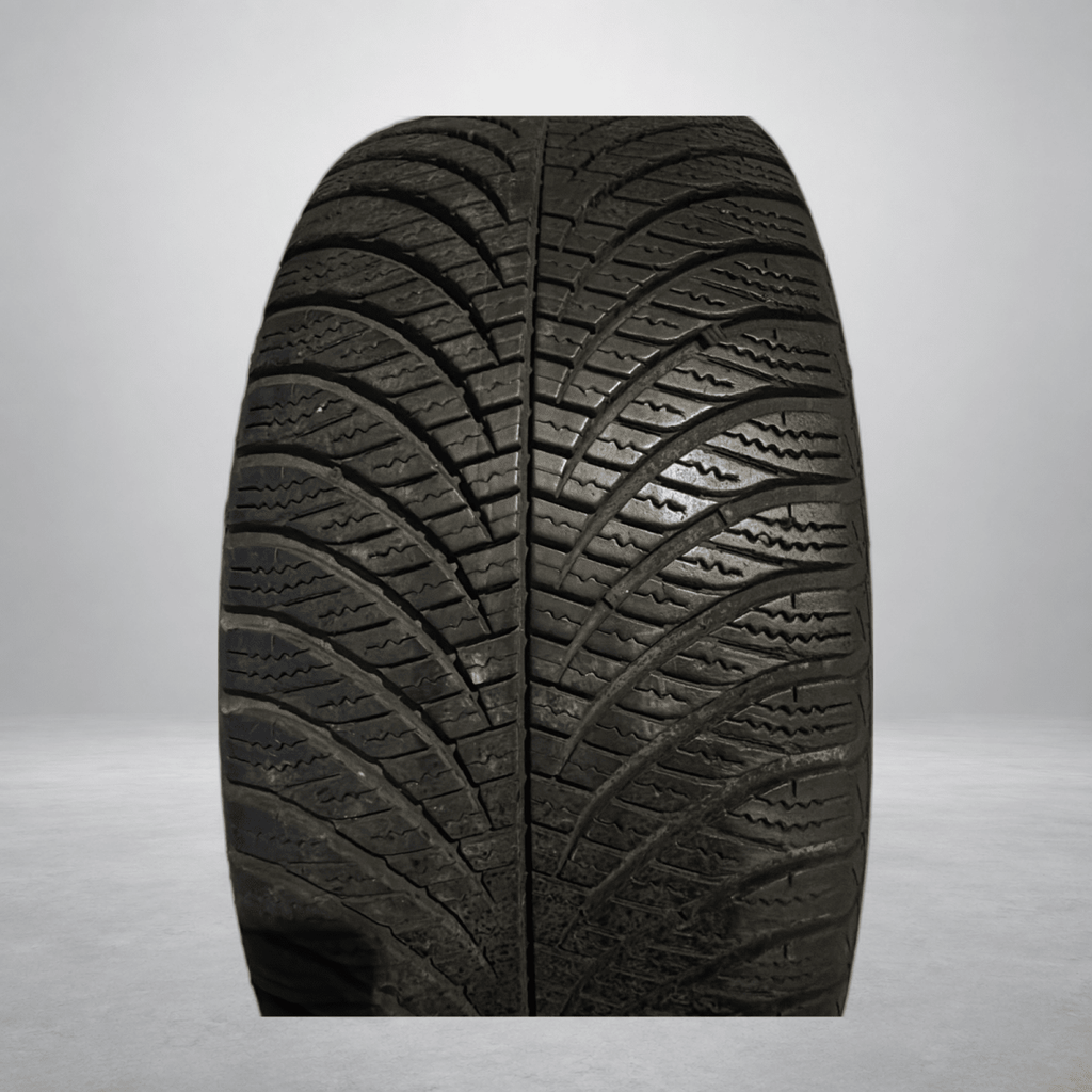 🔥 GOODYEAR 205/55 R16 ALL-SEASON BANDEN TE KOOP 🔥 - Peelrandbanden
