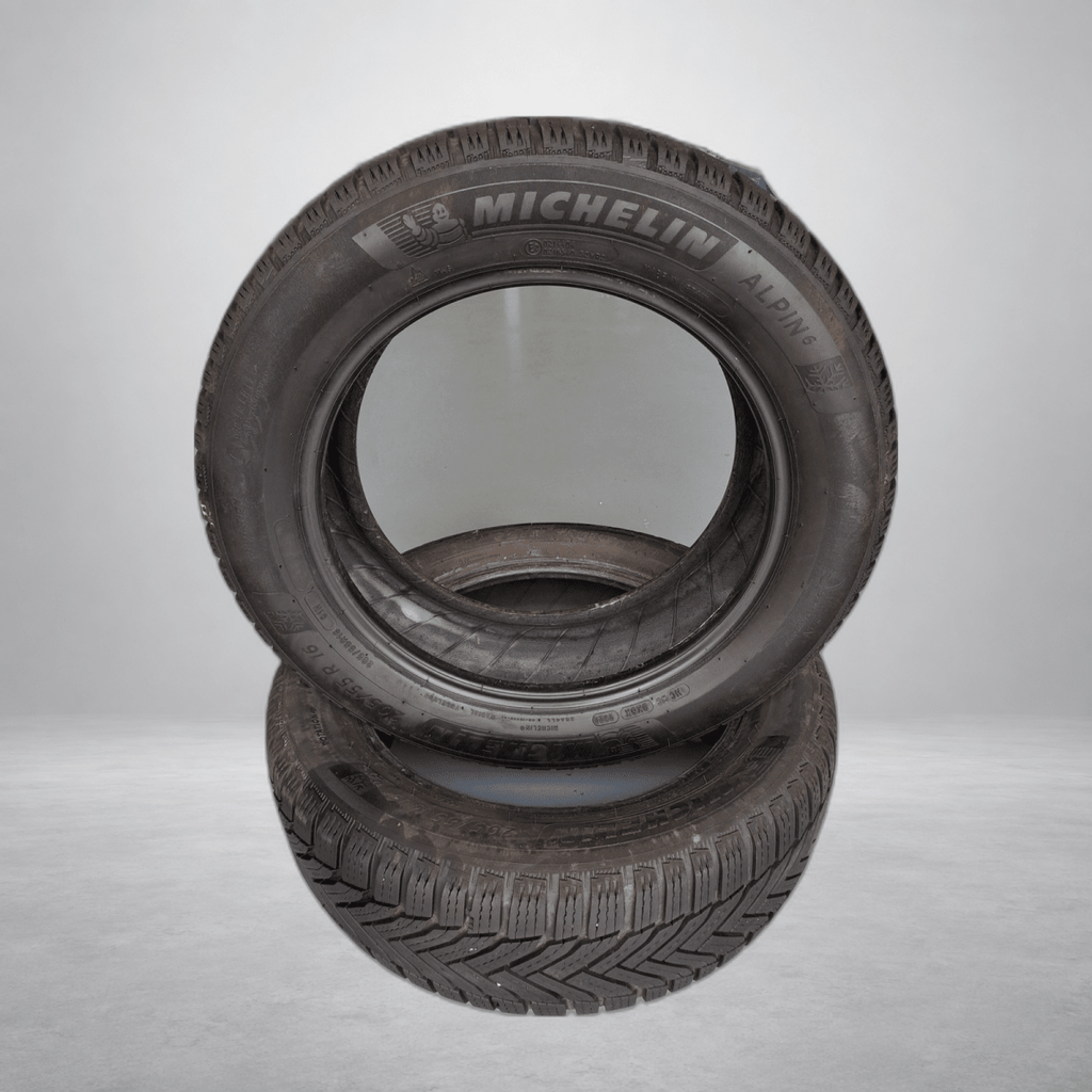 🔥 MICHELIN 205/55 R16 WINTERBANDEN TE KOOP 🔥 - Peelrandbanden