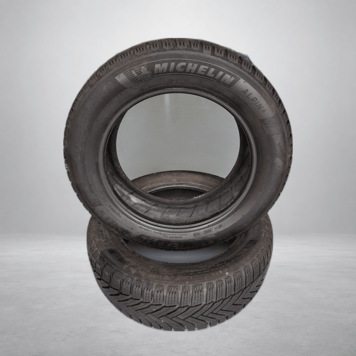 🔥 MICHELIN 205/55 R16 WINTERBANDEN TE KOOP 🔥 - Peelrandbanden